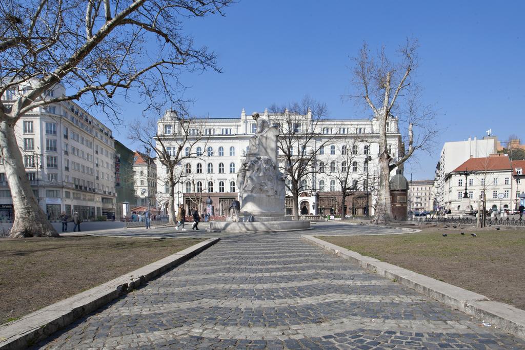 Diana Apartment On Vaci Utca Budapeszt Zewnętrze zdjęcie