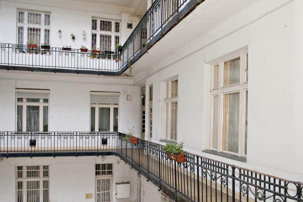 Diana Apartment On Vaci Utca Budapeszt Zewnętrze zdjęcie